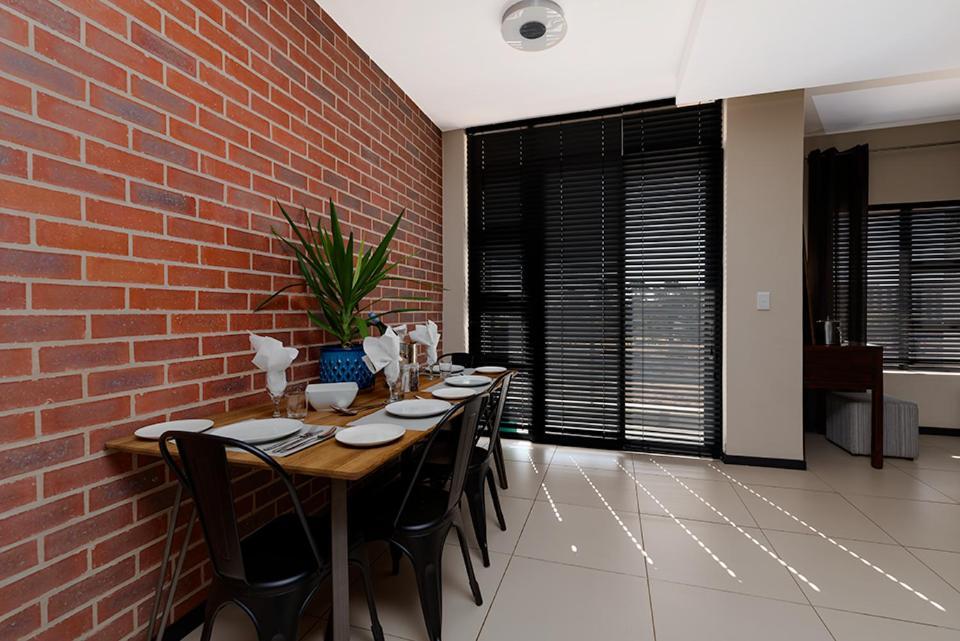 The Rosebank Collection Apartment Johannesburg Luaran gambar